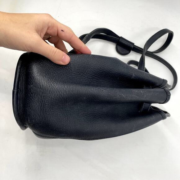 Vintage Coach Black Leather Convertible Backpack Bag 9994 - Picture 3 of 8